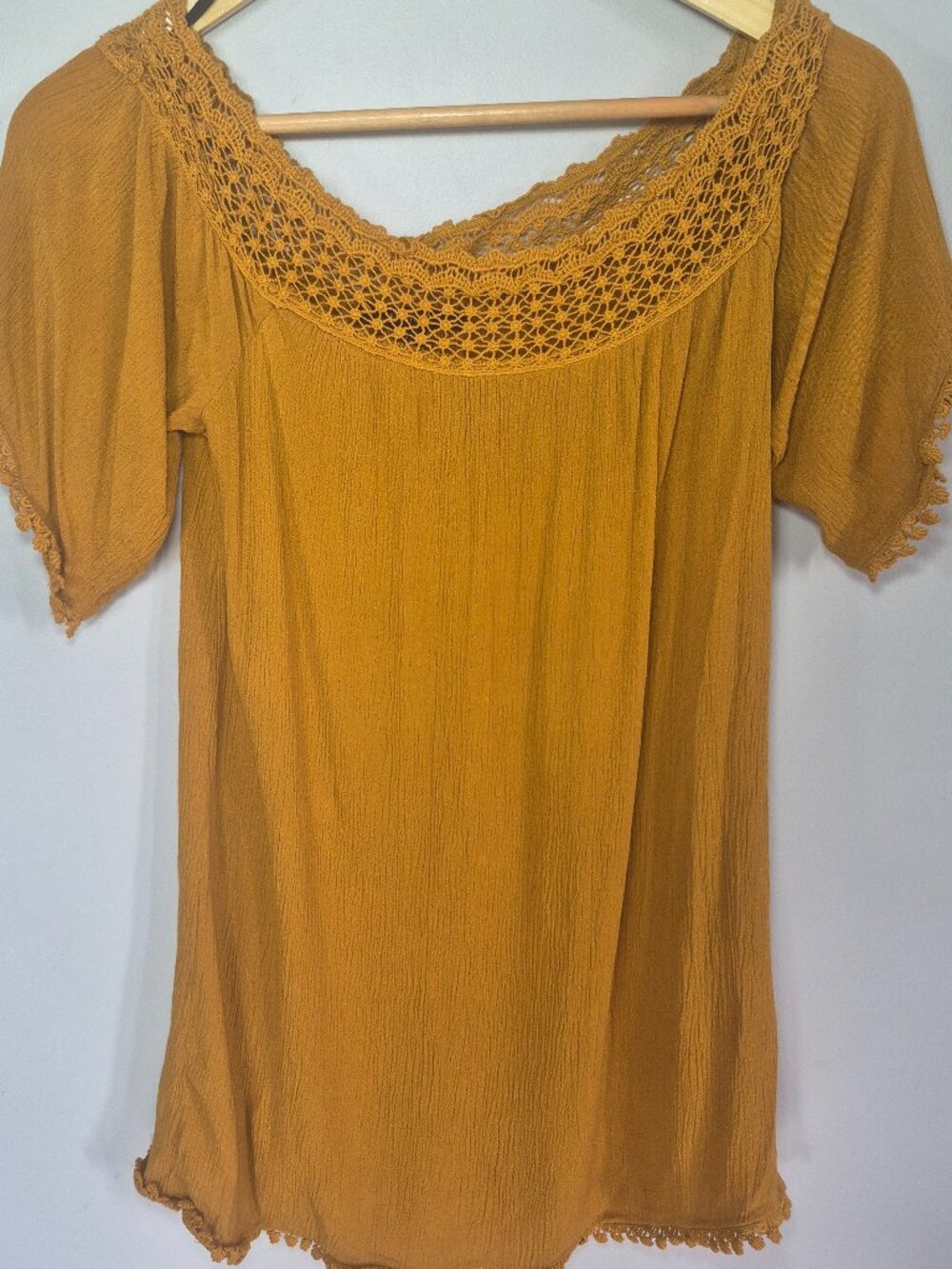 Forever 21 Mustard Boho Crochet Trim Blouse Women's Small Peasant Top